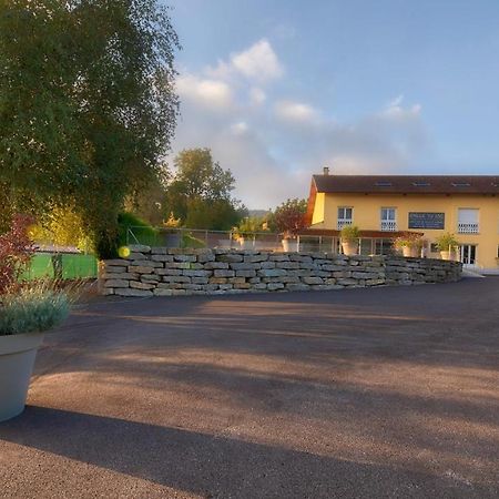 Appartement Chloe Du Lac Montferrat  エクステリア 写真