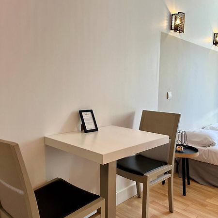 Appartement Chloe Du Lac Montferrat  エクステリア 写真