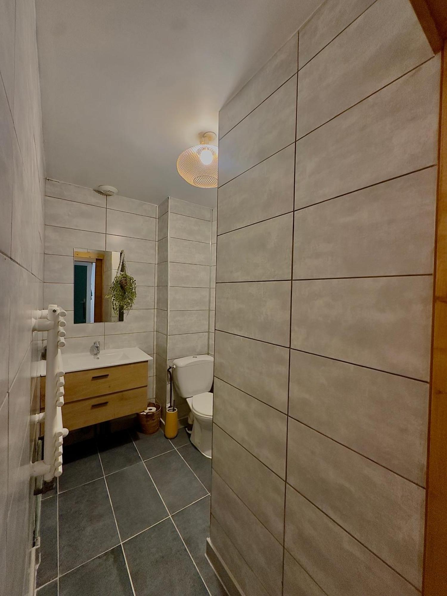 Appartement Chloe Du Lac Montferrat  エクステリア 写真