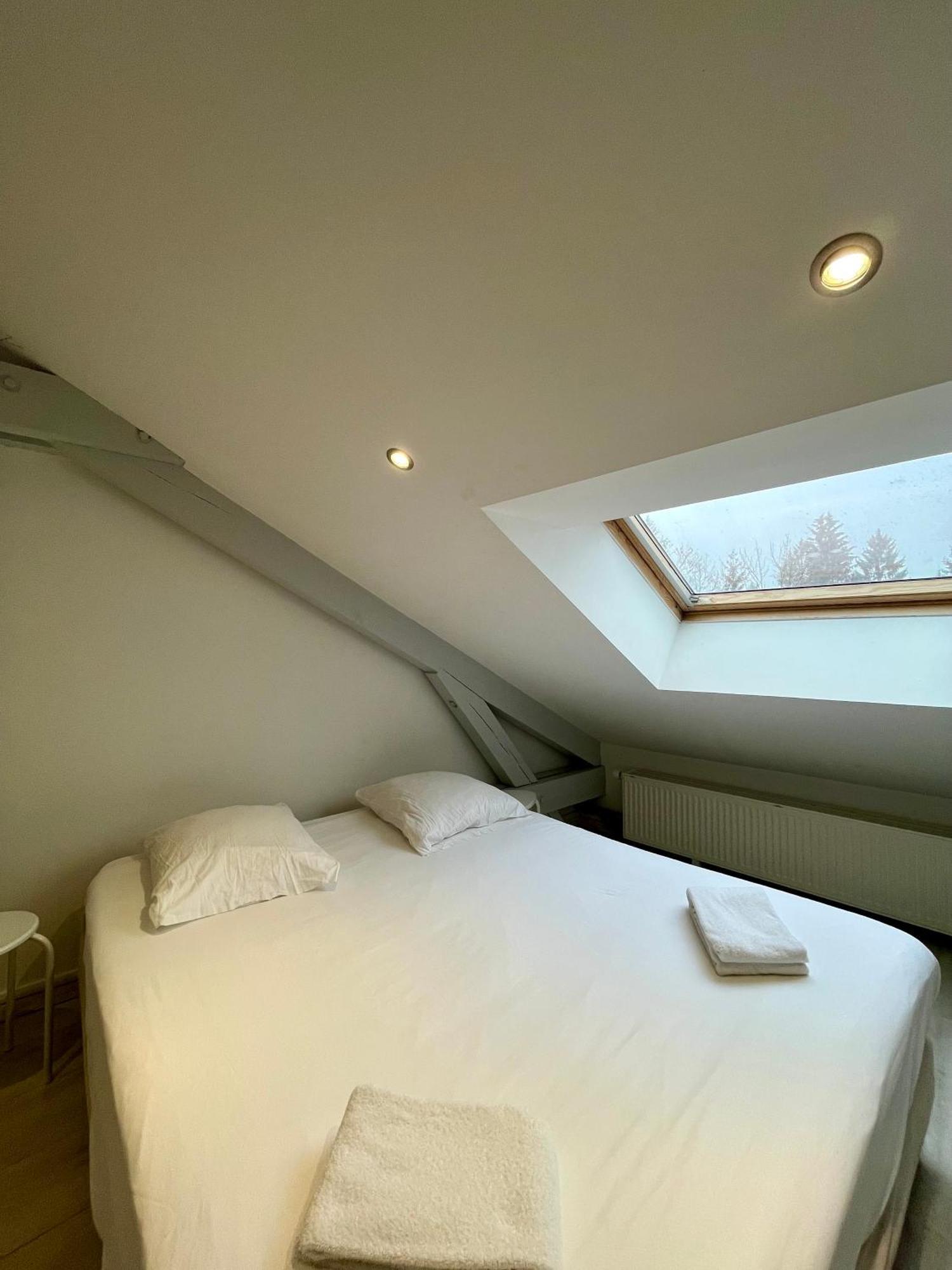 Appartement Chloe Du Lac Montferrat  エクステリア 写真
